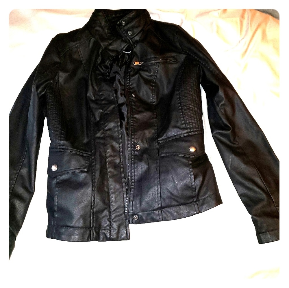 Black lether jacket